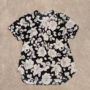 Women's V Neck Short Sleeve Curved Hem Sheer Chiffon Blouse